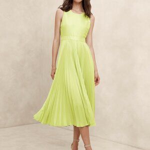 Banana Republic Lime Green/Yellow Pleated Maxi Dress NWT size 0